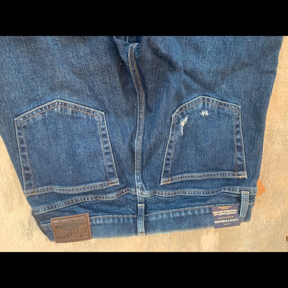 Lucky Brand Authentic Straight Crop size 8/29. - Picture 2 of 3